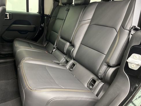 New 2026 Jeep Gladiator Sport image 5