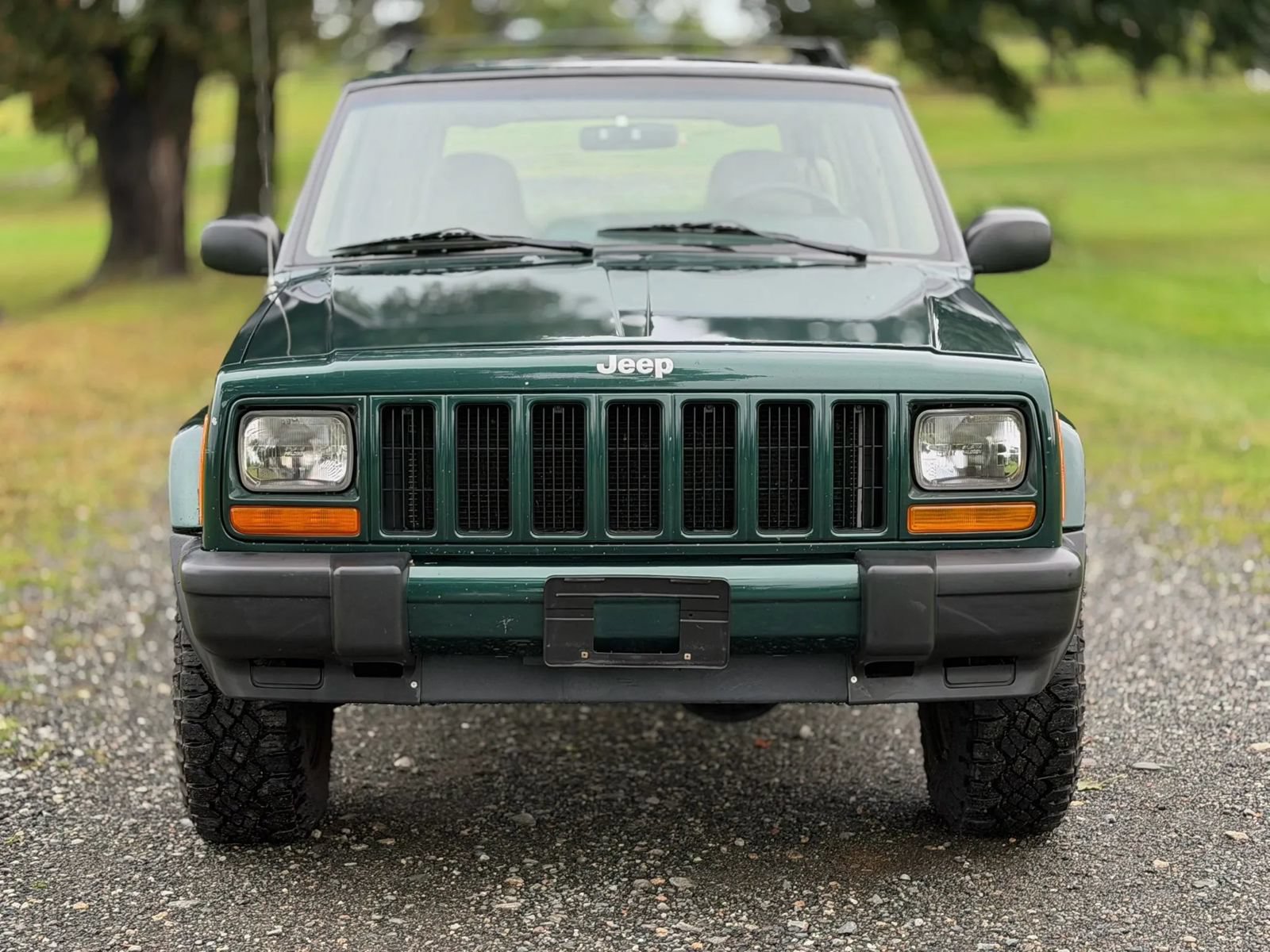 Used 1999 Jeep Cherokee 4WD 4-Door image 11