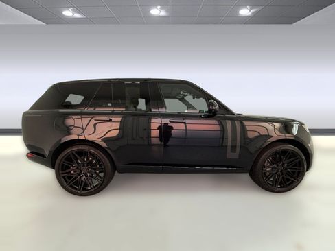 Used 2023 Land Rover Range Rover SE AWD/4WD image 7