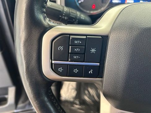 Used 2024 Ford Expedition XLT AWD/4WD image 47