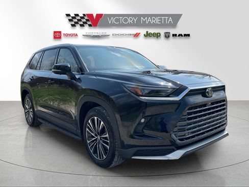 Used 2024 Toyota Grand Highlander AWD Hybrid image 7