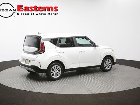 Used 2023 Kia Soul LX FWD image 40