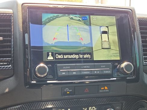 Used 2024 Nissan Frontier PRO-4X w/ Pro Premium Package AWD/4WD image 18