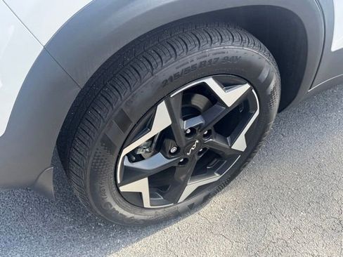 Used 2026 Kia Seltos S FWD image 7