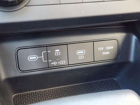 New 2026 Hyundai Tucson SE image 17