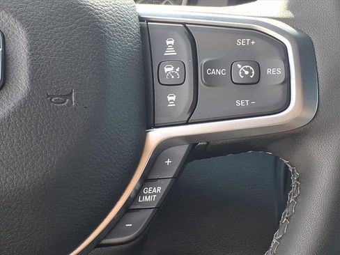 Used 2025 RAM 2500 Big Horn image 9