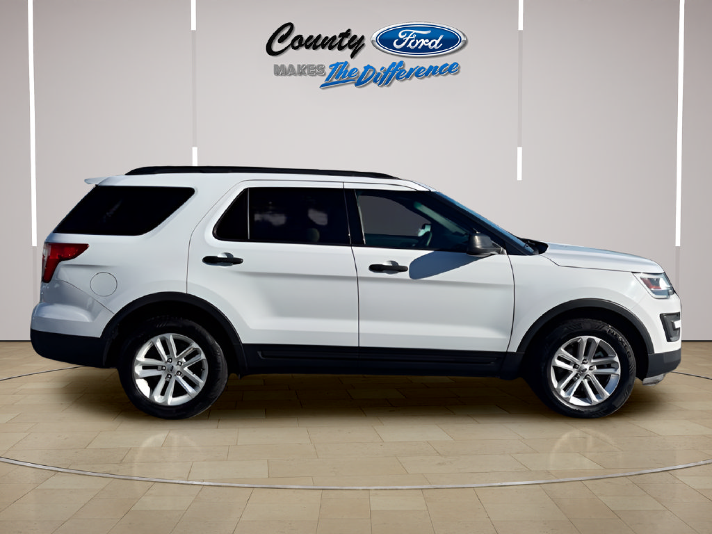 Used 2016 Ford Explorer FWD image 6