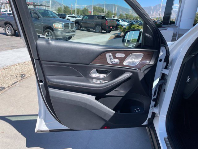 Used 2024 Mercedes-Benz GLE 350 4MATIC w/ 3rd Row Seat Package image 13