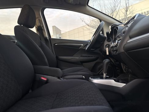 Used 2016 Honda Fit LX image 35