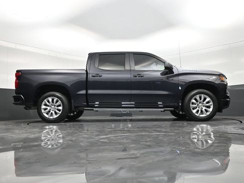 Used 2023 Chevrolet Silverado 1500 Custom RWD image 25