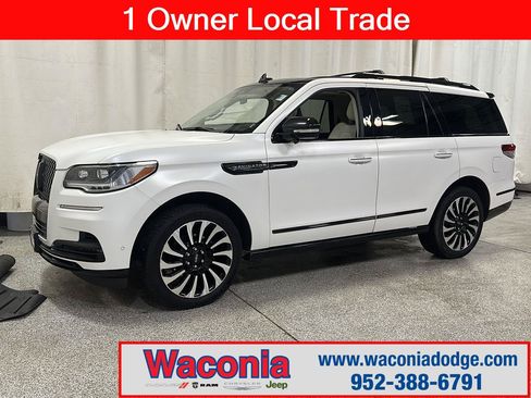 Used 2023 Lincoln Navigator Black Label AWD/4WD image 1