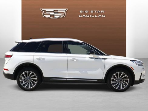 Used 2023 Lincoln Corsair Reserve FWD image 6