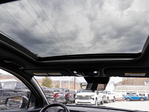 Used 2025 Kia Sportage X-Line image 34