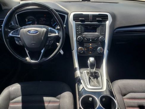 Used 2013 Ford Fusion SE FWD image 20