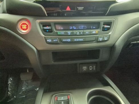 Used 2023 Honda Ridgeline Sport image 15