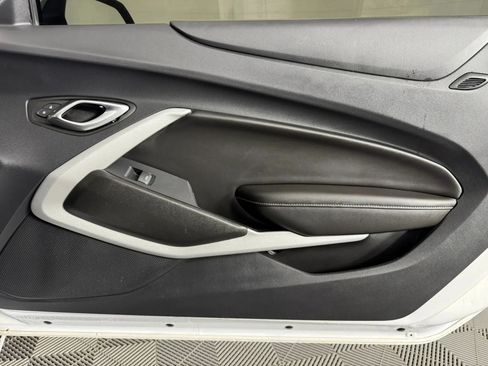Used 2022 Chevrolet Camaro SS RWD image 35