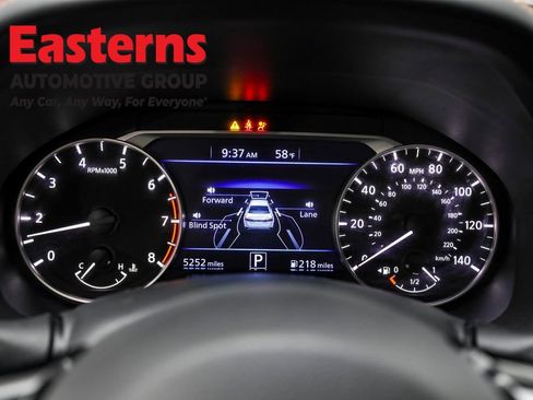 Used 2023 Nissan Altima 2.5 SR FWD image 18