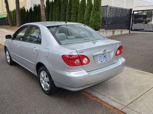 Used 2005 Toyota Corolla LE w/ Audio Value Pkg FWD image 6