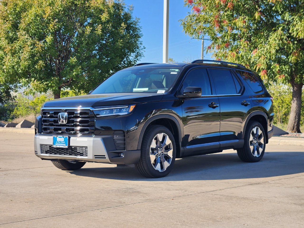 New 2026 Honda Pilot Elite image 2