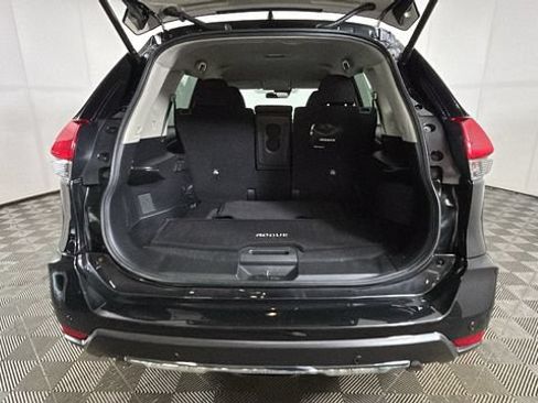 Used 2020 Nissan Rogue SV AWD/4WD image 27