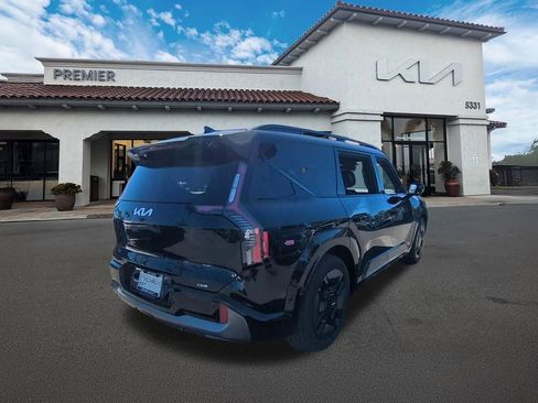 New 2026 Kia EV9 Wind image 12