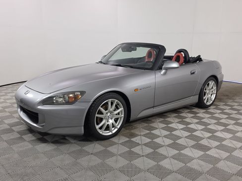 Used 2005 Honda S2000 image 3