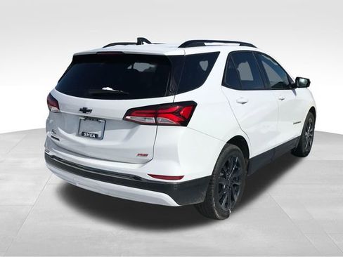 Used 2023 Chevrolet Equinox RS w/ LPO, Floor Liner Package image 2