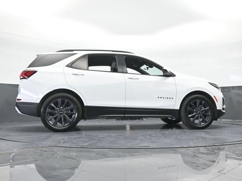 Used 2023 Chevrolet Equinox RS FWD image 57