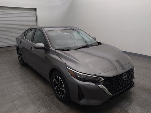 Used 2024 Nissan Sentra SV image 13