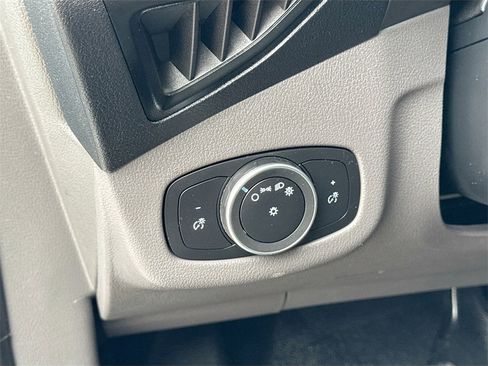 Used 2023 Ford Transit Connect XL image 10