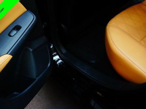 Certified 2021 Nissan Sentra SV w/ SV Premium Package FWD image 39