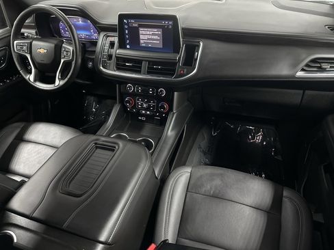 Used 2024 Chevrolet Tahoe LT w/ LT Signature Package image 11