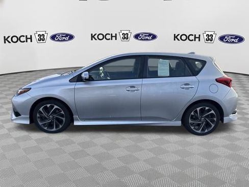 Used 2018 Toyota Corolla iM image 4