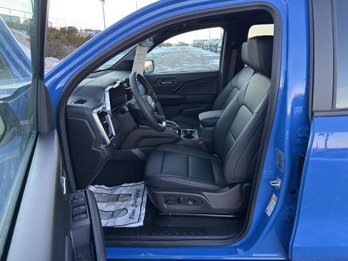 New 2025 GMC Canyon Elevation w/ Convenience Package image 16