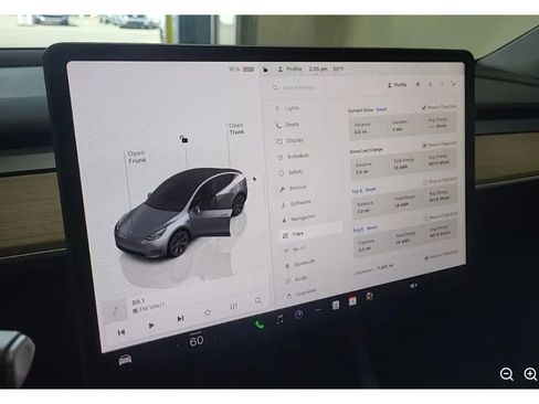 Used 2024 Tesla Model Y Long Range image 7