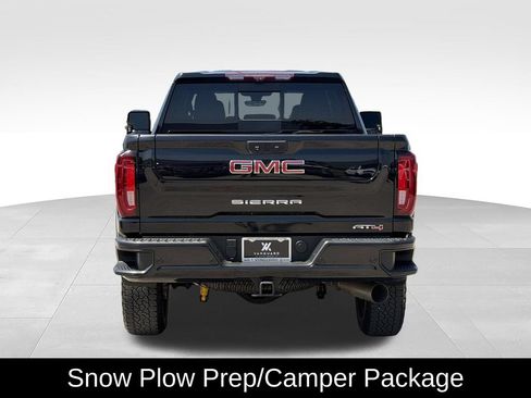Used 2021 GMC Sierra 2500 AT4 w/ AT4 Premium Plus Package AWD/4WD image 8