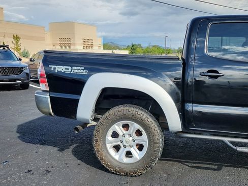 Used 2011 Toyota Tacoma 4x4 Double Cab w/ SR5 Pkg #2 image 5