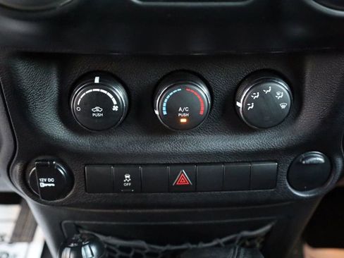 Used 2013 Jeep Wrangler Sport w/ Connectivity Group image 30