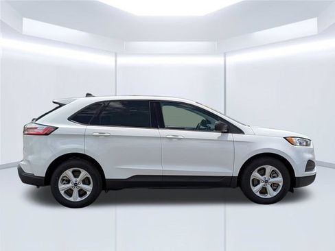 Used 2022 Ford Edge SE AWD/4WD image 7