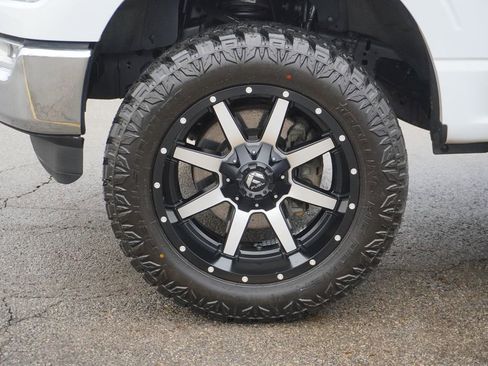 Used 2022 Ford F150 XLT w/ Trailer Tow Package image 10