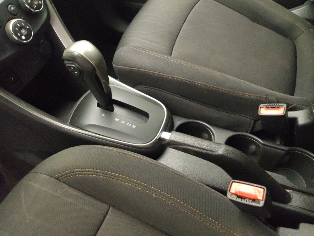 Used 2020 Chevrolet Trax LT FWD image 26