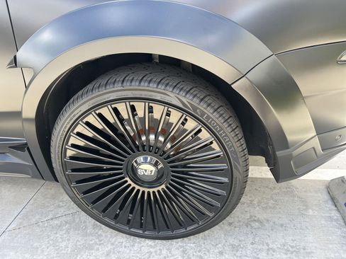 Used 2019 Rolls-Royce Cullinan AWD/4WD image 21