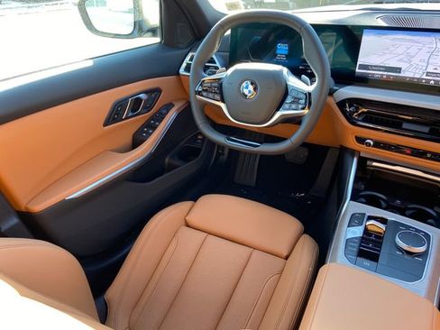 Used 2025 BMW 330i xDrive Sedan w/ Convenience Package image 11