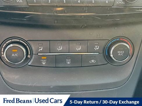 Used 2017 Nissan Sentra SV FWD image 21