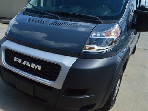 Used 2019 RAM ProMaster 2500 FWD image 3