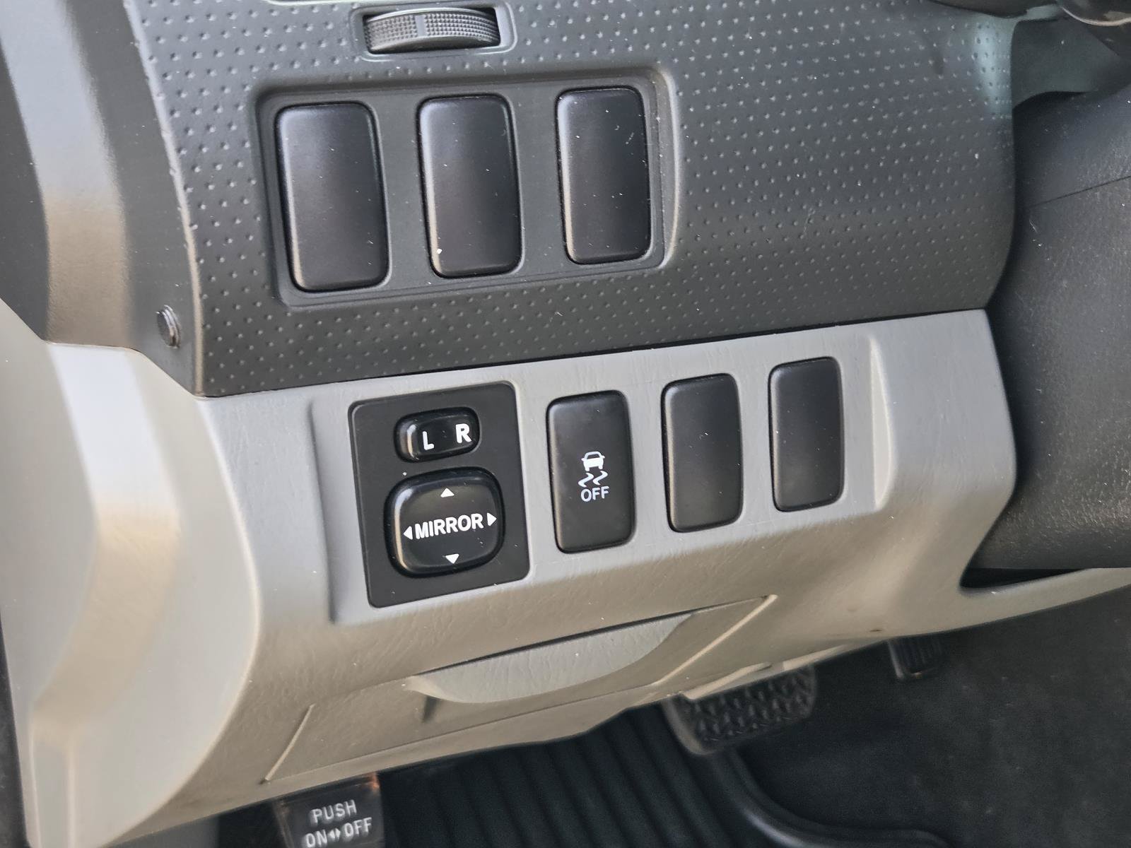 Used 2015 Toyota Tacoma PreRunner RWD image 22