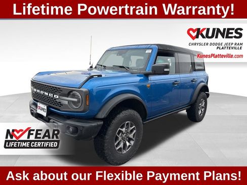 Used 2023 Ford Bronco Badlands image 5