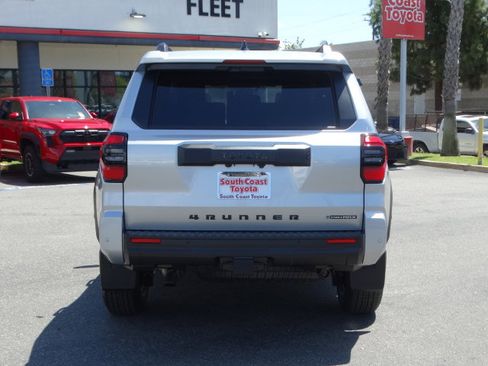 New 2026 Toyota 4Runner TRD Off-Road Premium AWD/4WD image 6