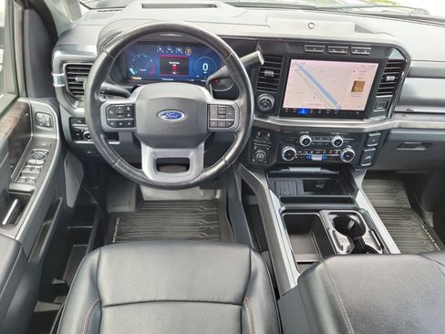 Used 2023 Ford F250 Lariat w/ Lariat Ultimate Package AWD/4WD image 18