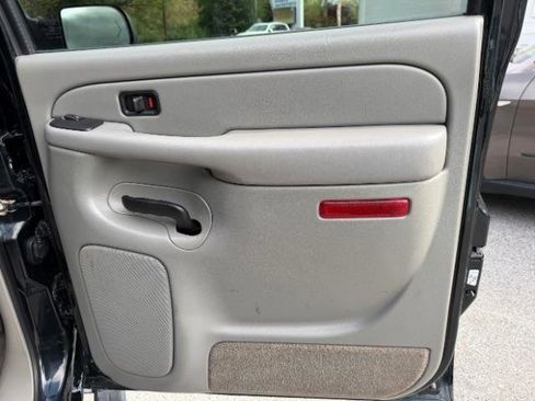 Used 2005 Chevrolet Silverado 3500 LT w/ Heavy-Duty Power Package image 32